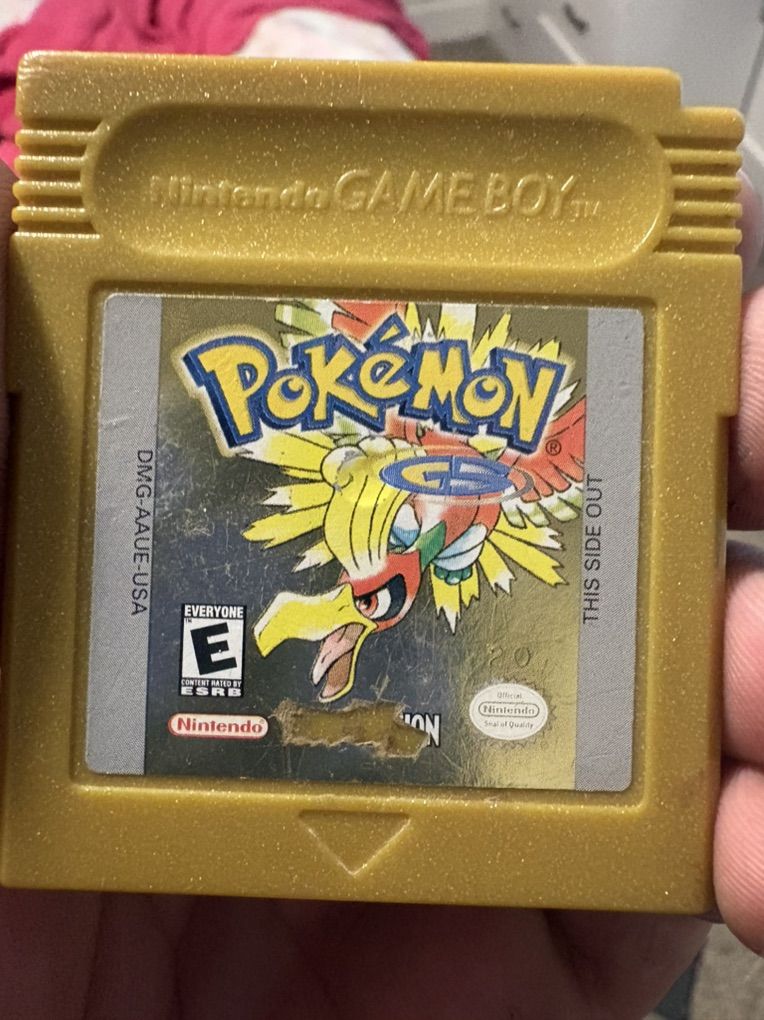 Pokemon Gold Gameboy auth With Custom Case