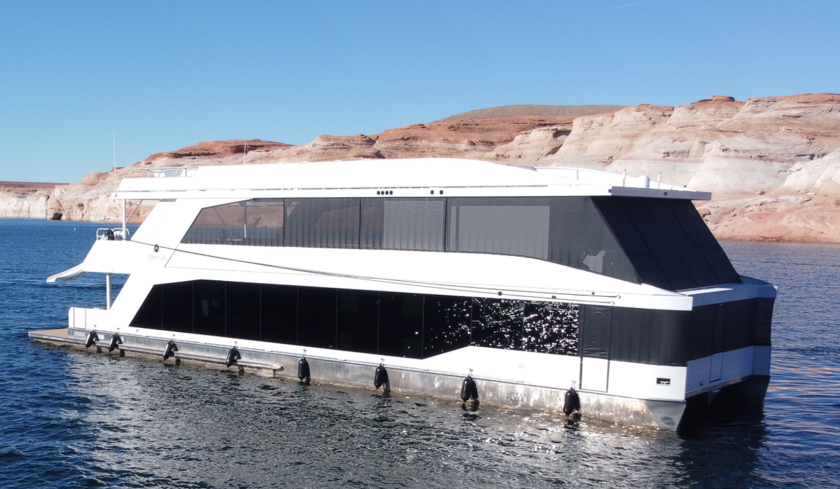 Antelope Point Marina Houseboat *Artemis Trip #12* (August 16-22)