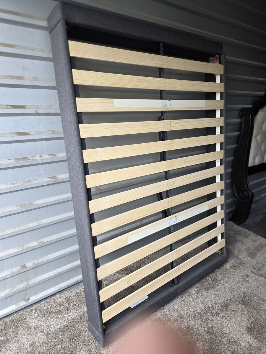 ️Premium Contemporary Platform Upholstered Slatted Bed Base / Mattress Foundation Modern - FULL Excellent - Like New!