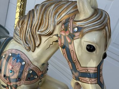 Antique Carousel Horse (Full Size)