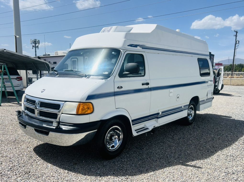 1999 Dodge 3500 Coach House Class B Van 61k