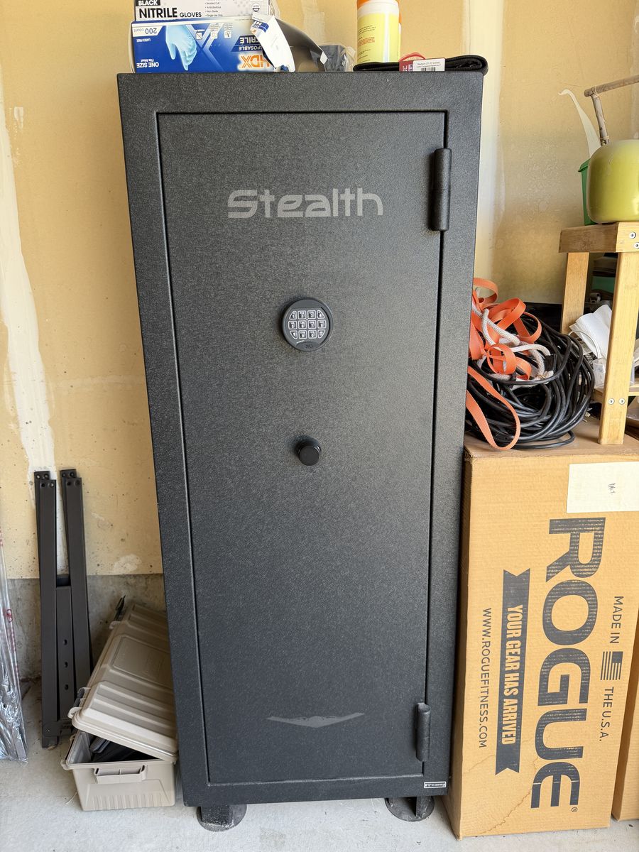 Stealth EGS23 Gun Safe