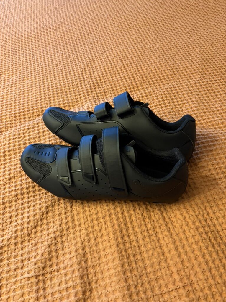Men’s Cycling Cleats Size 15