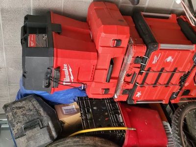 Milwaukee 6 battery rapid charger pac outs