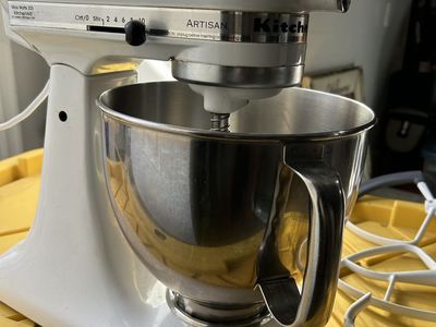 Kitchen aid mixer