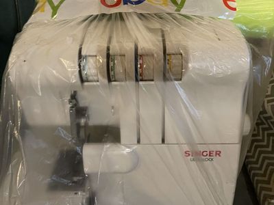 Singer Ultralock 14SH654 Overlock Sewing Machine, White, 120V