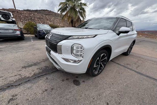 2022 Mitsubishi Outlander SEL