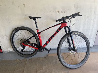 2021 Trek Procaliber carbon 29" wheels