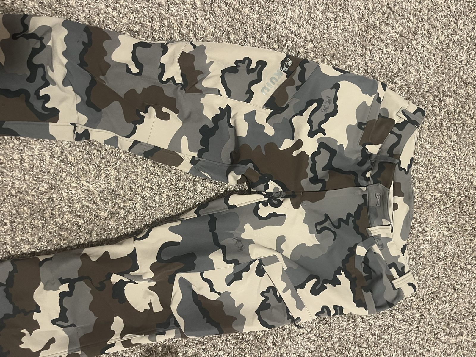 New KUIU Attack Hunting Pants Vias Camo Size 34 Tall