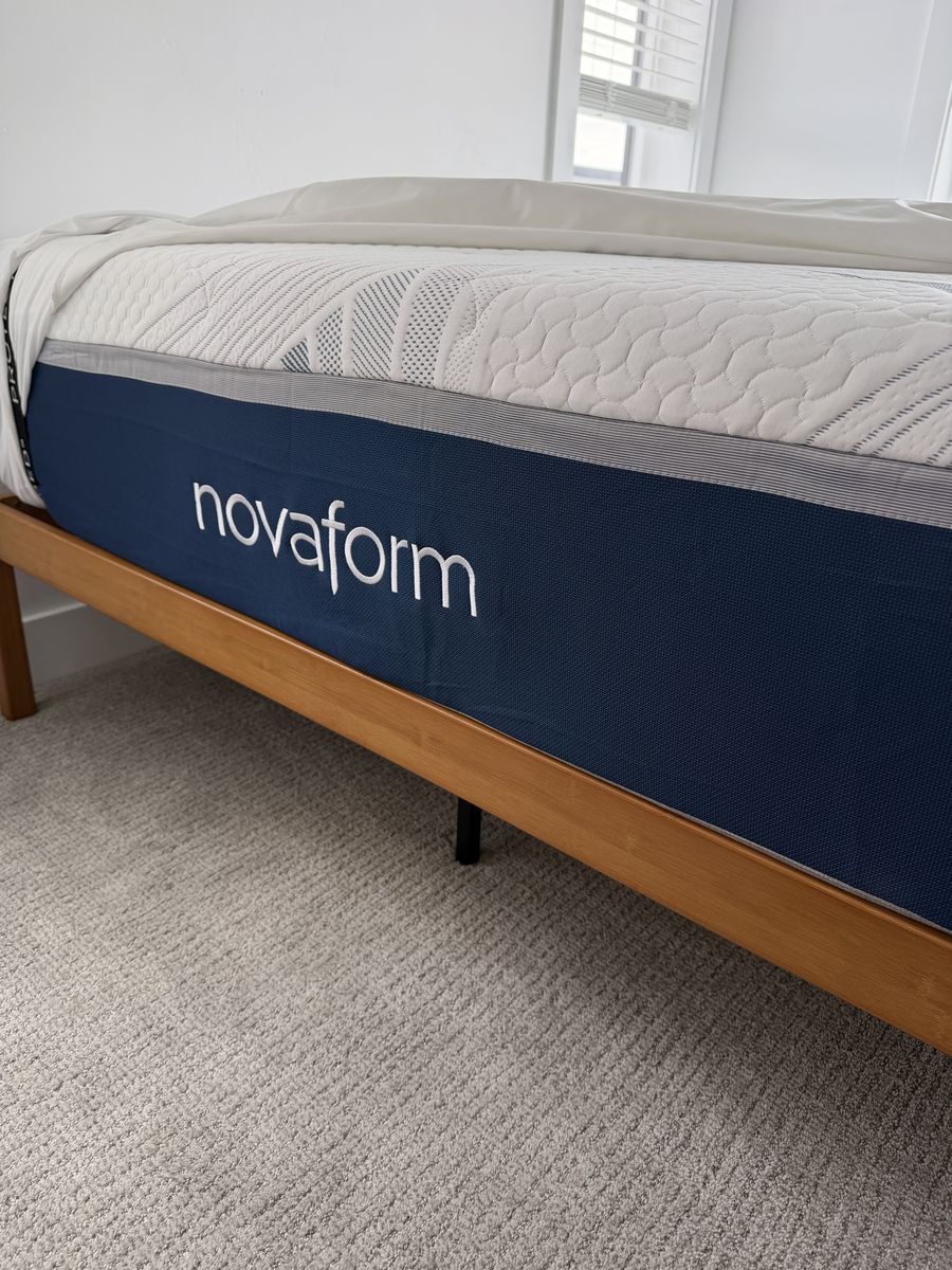Novaform Queen Mattress and Zinus Bamboo Frame
