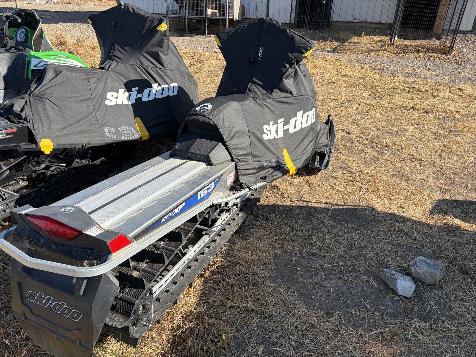 Ski doo snowmobile 800 summit XP 163