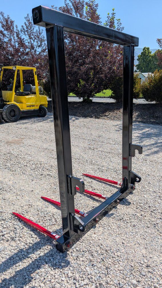 Quick attach hay bale spear fork attachment forks