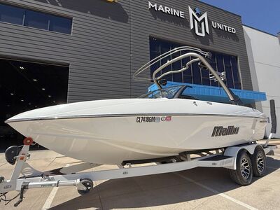 2021 Malibu Boats 21 VLX