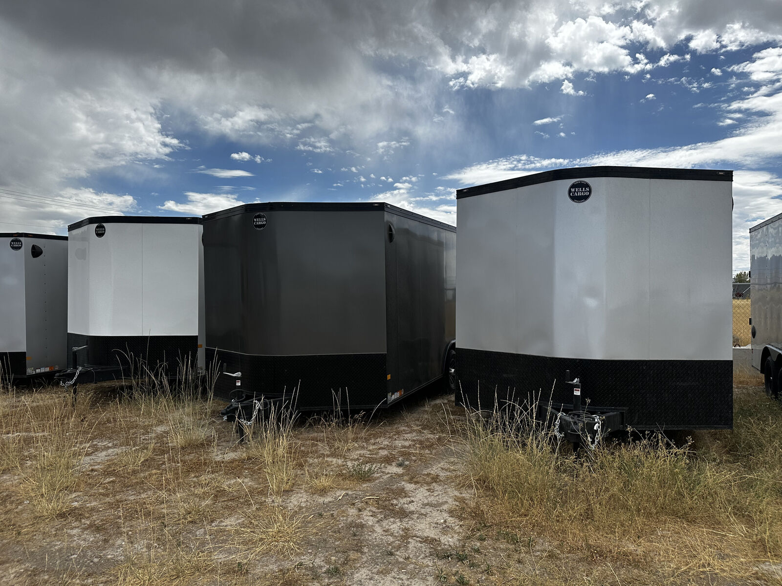 2025 WELLS CARGO ROAD FORCE 8.5 X 16 EXTRA HEIGHT