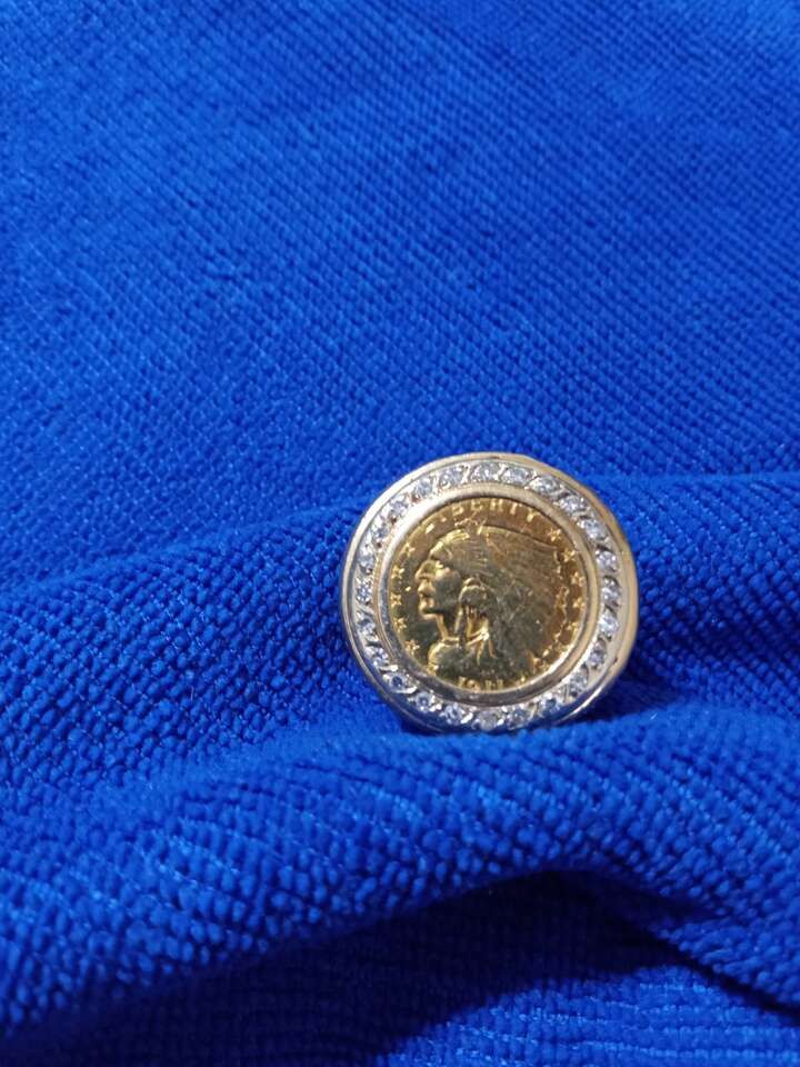 Men's gold and natural diamonds Native American Indian head coin ring looks almost identical to one owned by Elvis Presley