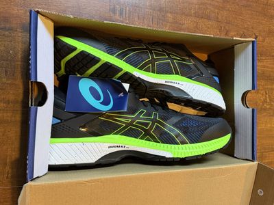 MENS SIZE 14 ASICS GEL-KAYANO 28 BLACK / ELECTRIC BLUE NEW IN BOX
