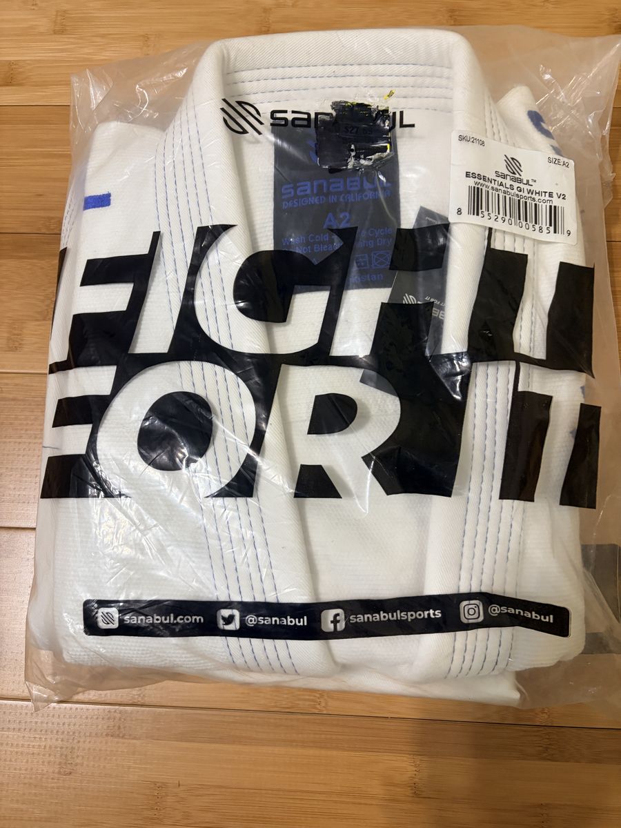 Sanabul Essentials BJJ Gi White V2 – Size A2 (New in Package)