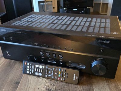 4k Yamaha RX-V385 5.1-Channel AV Receiver with Bluetooth, HDMI, DTS-HD, Dolby Audio, Remote