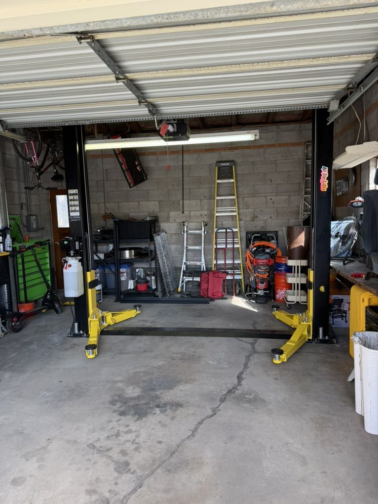 2 Post Vehicle Lift! (AllTheLifts)