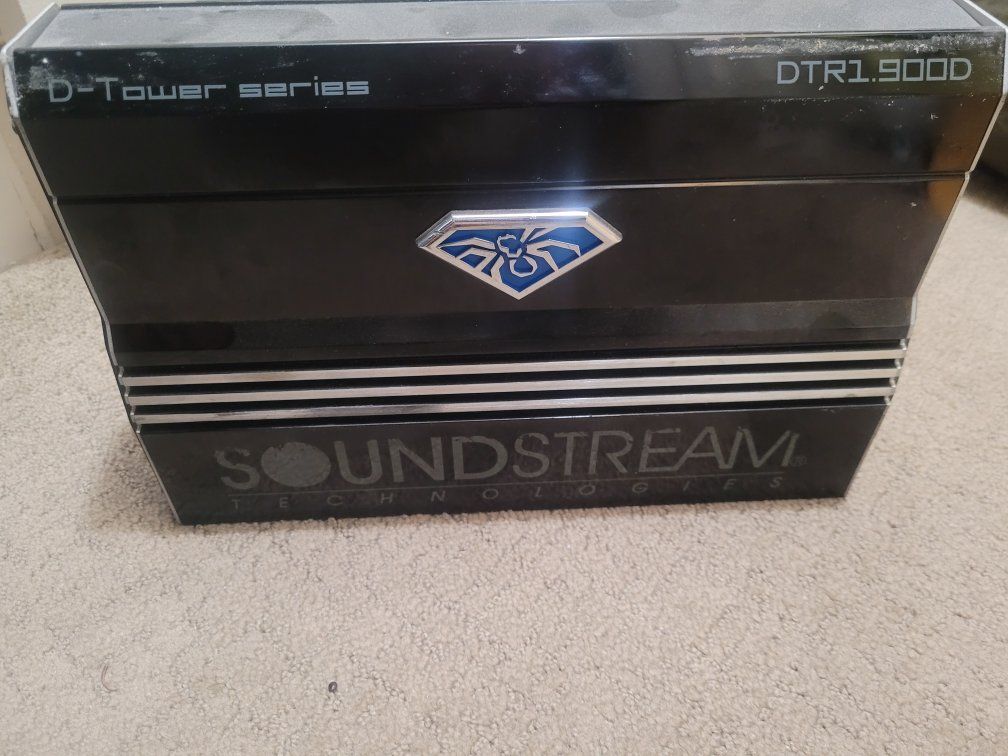 subwoofer amplifier