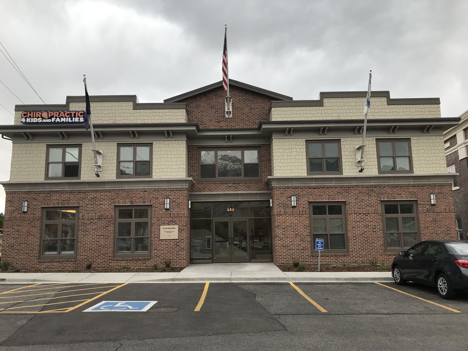 FREE RENT-Executive Suite in Great Alpine Location