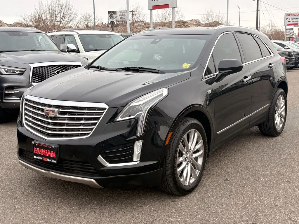 2017 CADILLAC XT5 Platinum AWD