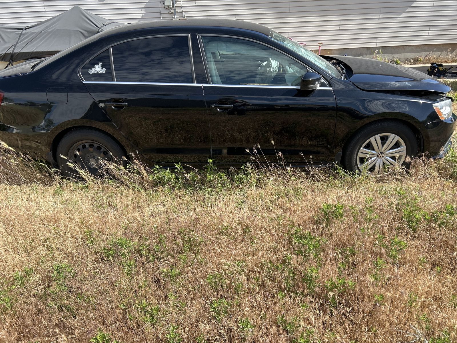 Parting out 2017 VW Jetta