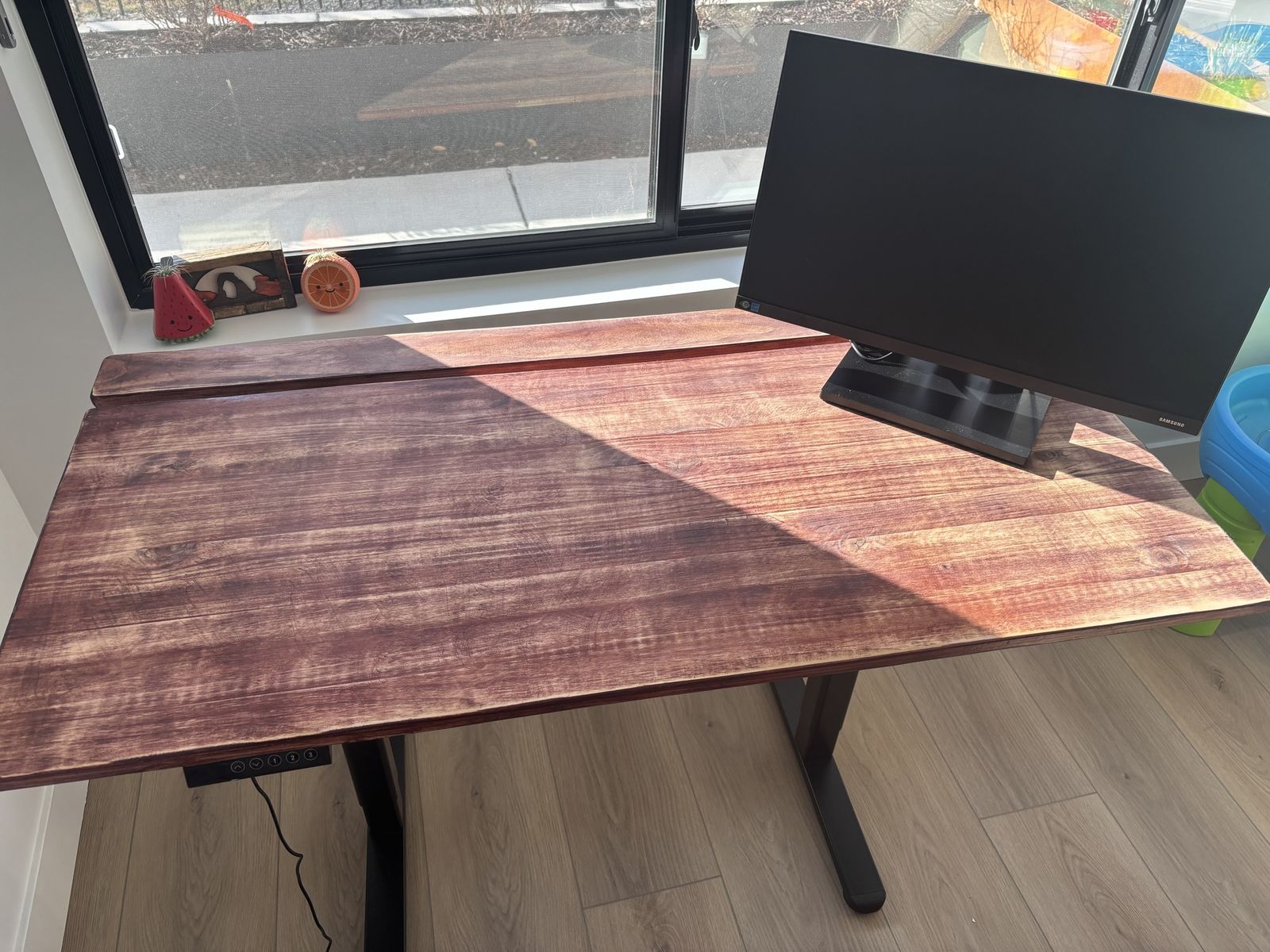 Height Adjustable Standing Desk – Real Wood Top – 2x4 ft