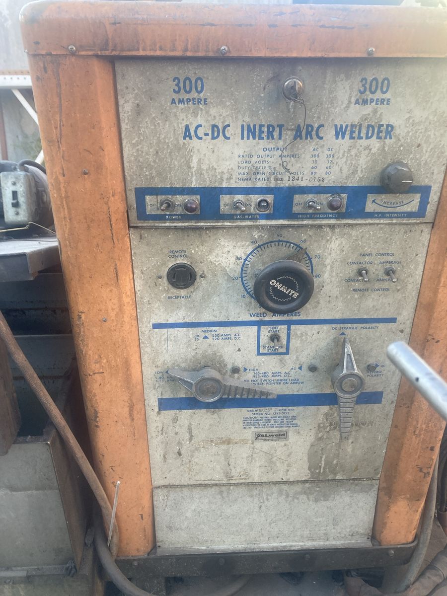 Airco 300 amp tig welder