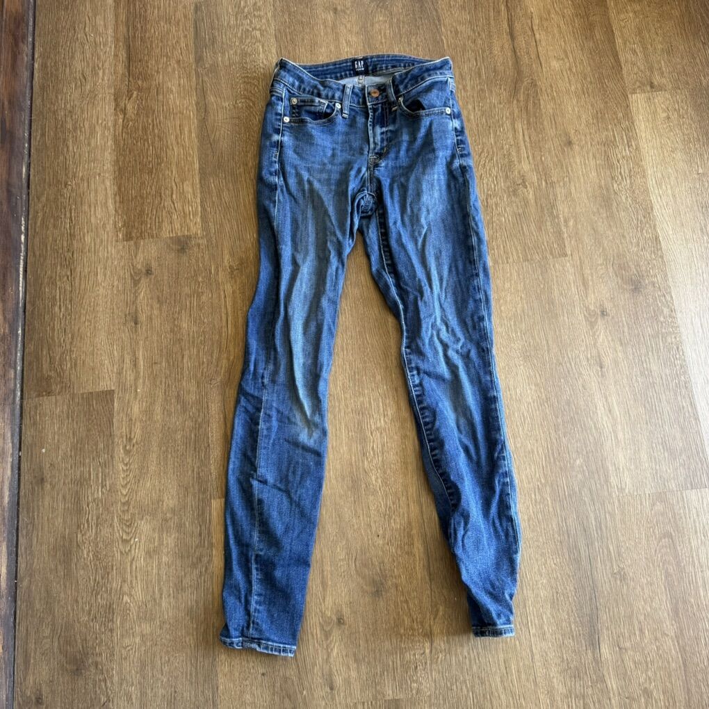 Gap Curvy Women’s True Skinny Jeans Size 2 26L
