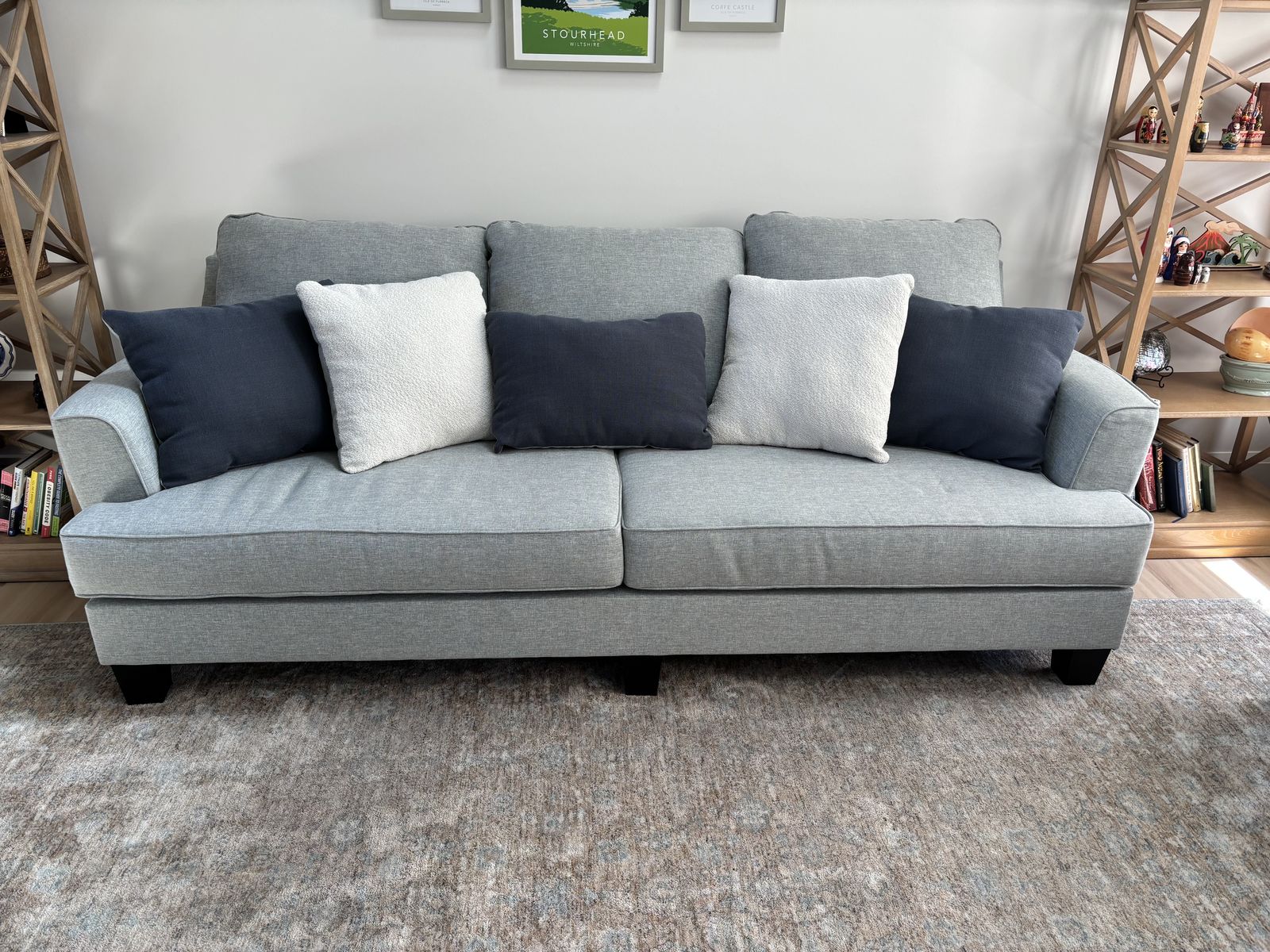 Pull out sofa