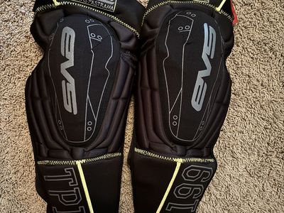 EVS TP 199 Knee/Shin Pads L/XL