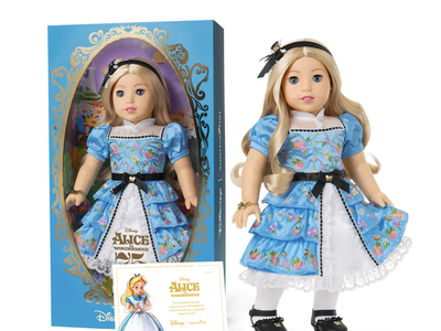 American Girl Alice in Wonderland Limited Disney 75th doll only 3000 made.