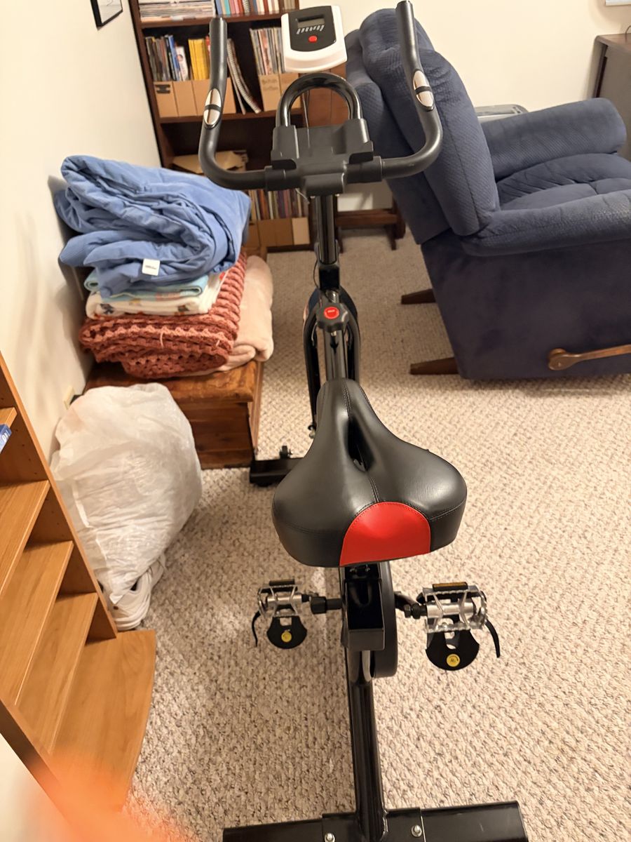 IDEER LIFE Sport Stationary Exercise Bike - Cardio Workout