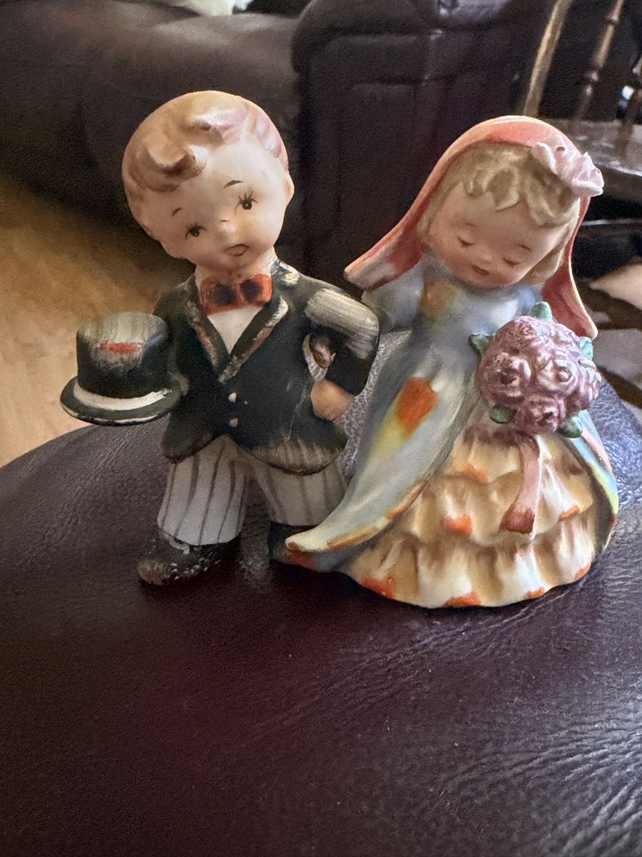 Vintage Ceramic Wedding Cake Topper Figurine Bride & Groom Hand-Painted alpine children