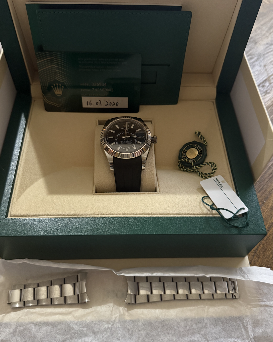 Rolex Sky Dweller 2020 Steel - FULL SET - EXC+