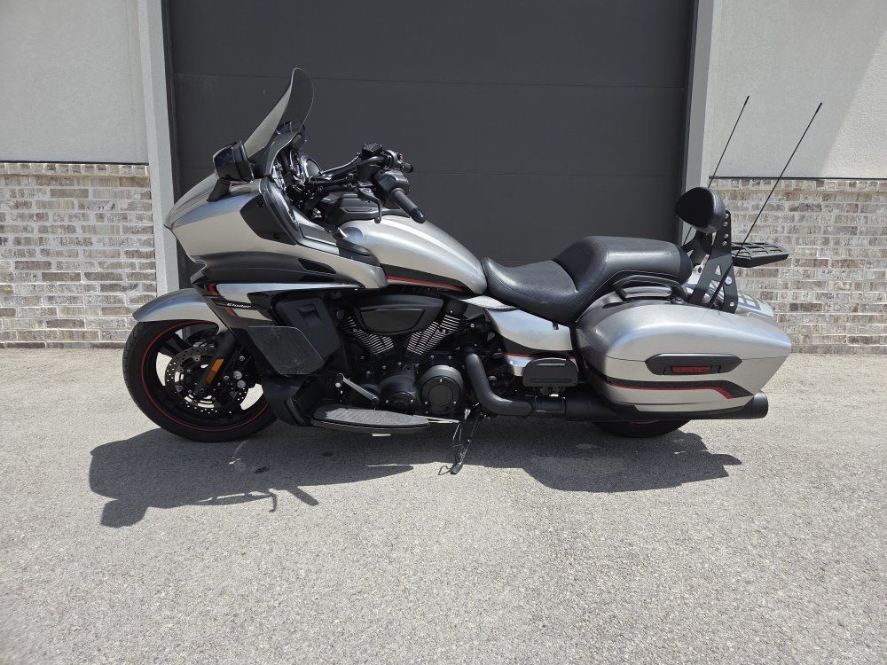yamaha roadstar bagger