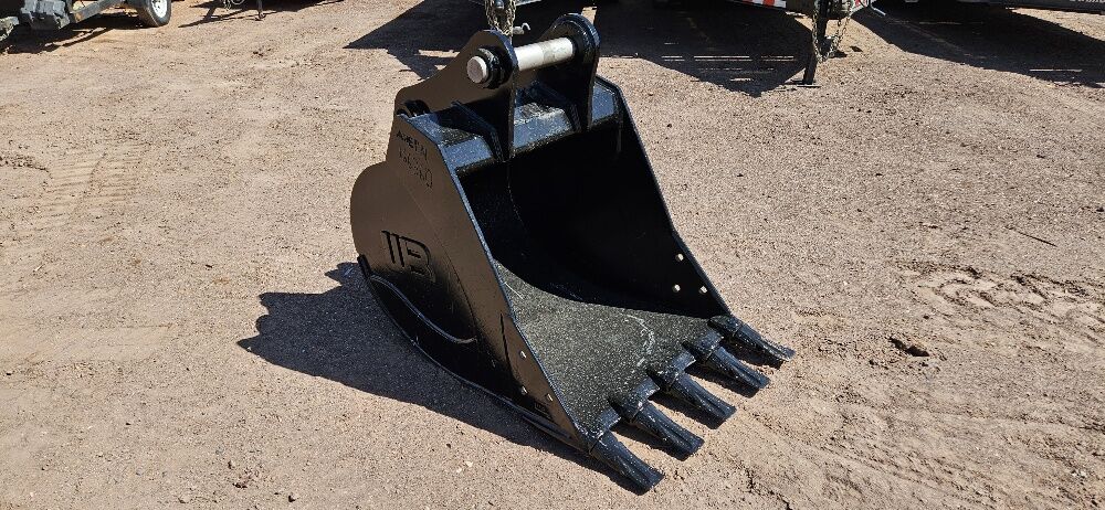 36" Excavator Bucket