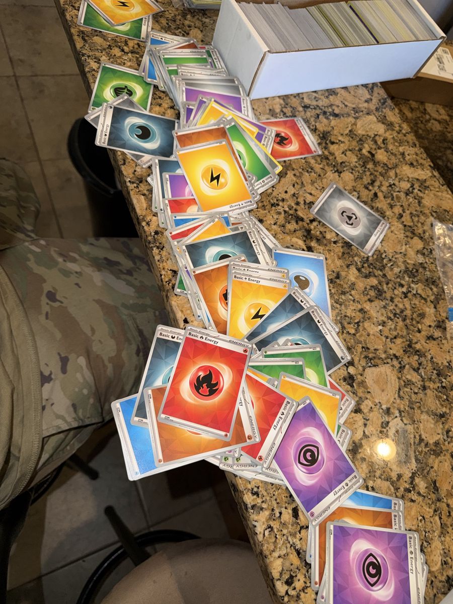 500 Pokemon Cards!