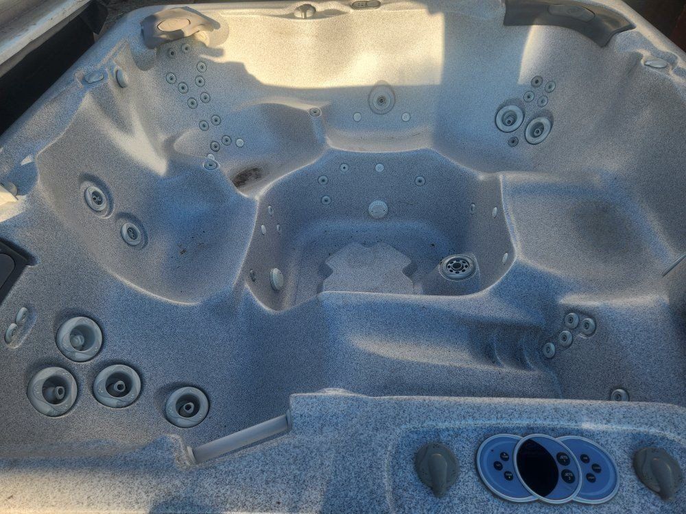 Main image 2