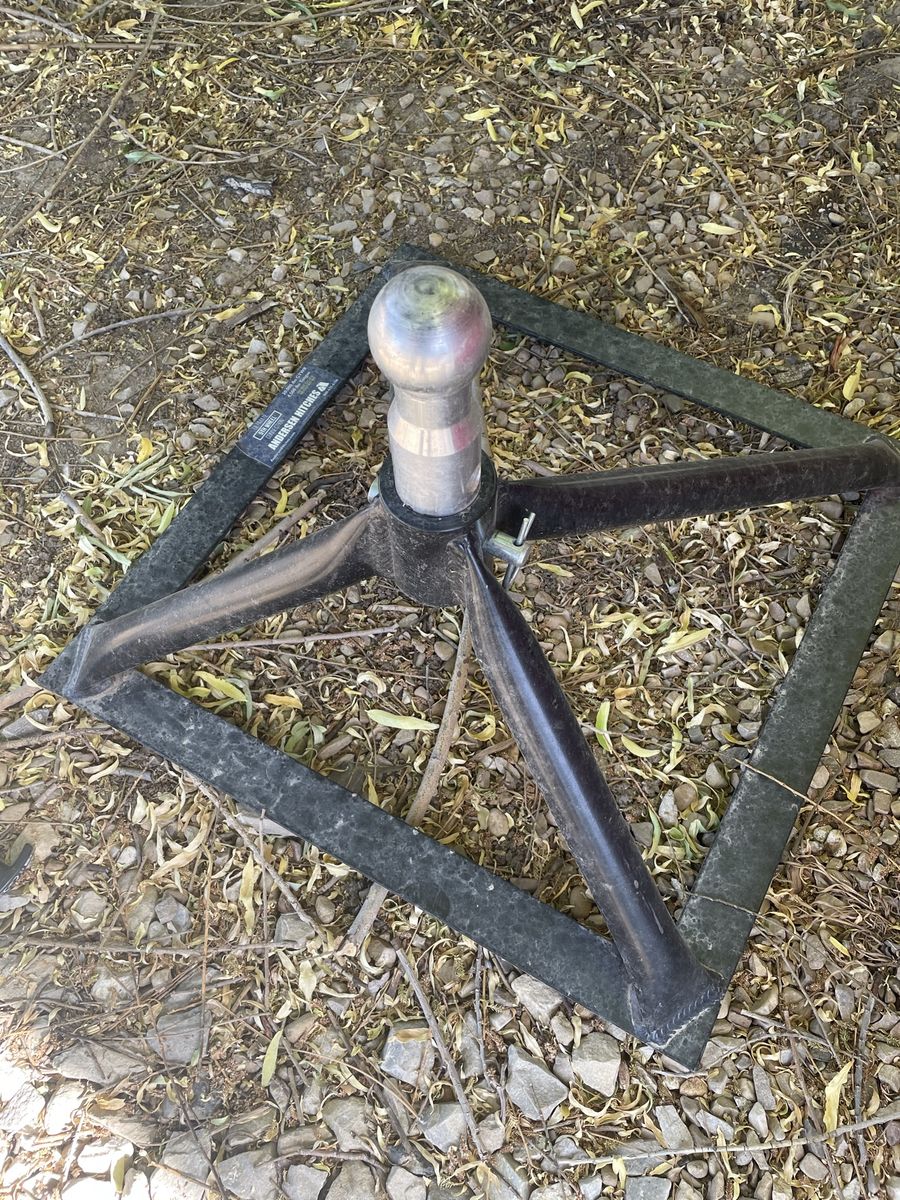 Anderson  5th Wheel Hitch