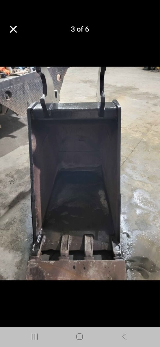 Excavator bucket