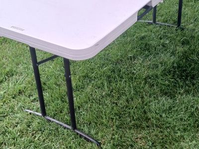 Lifetime 6 Foot Folding Table