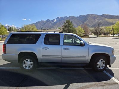 2011 CHEVROLET SUBURBAN LT