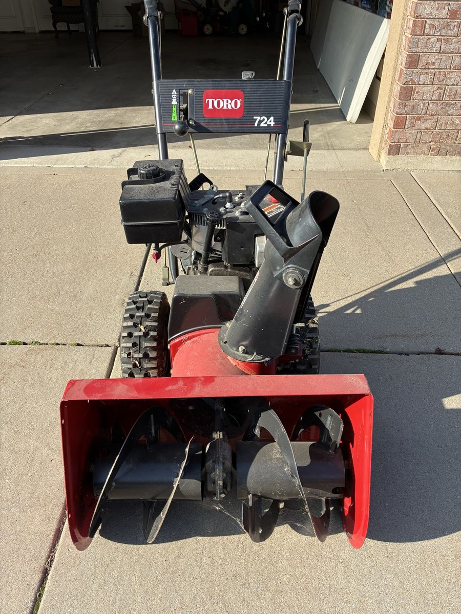 Toro Snow Blower Used Good Condition