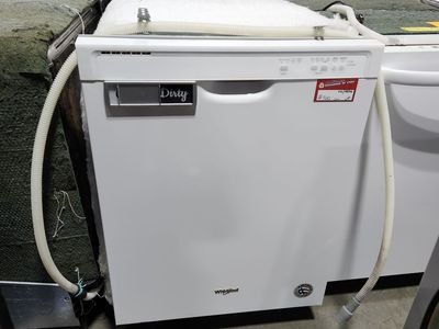 GREAT WHIRLPOOL WHITE DISHWASHER! W-WARRANTY