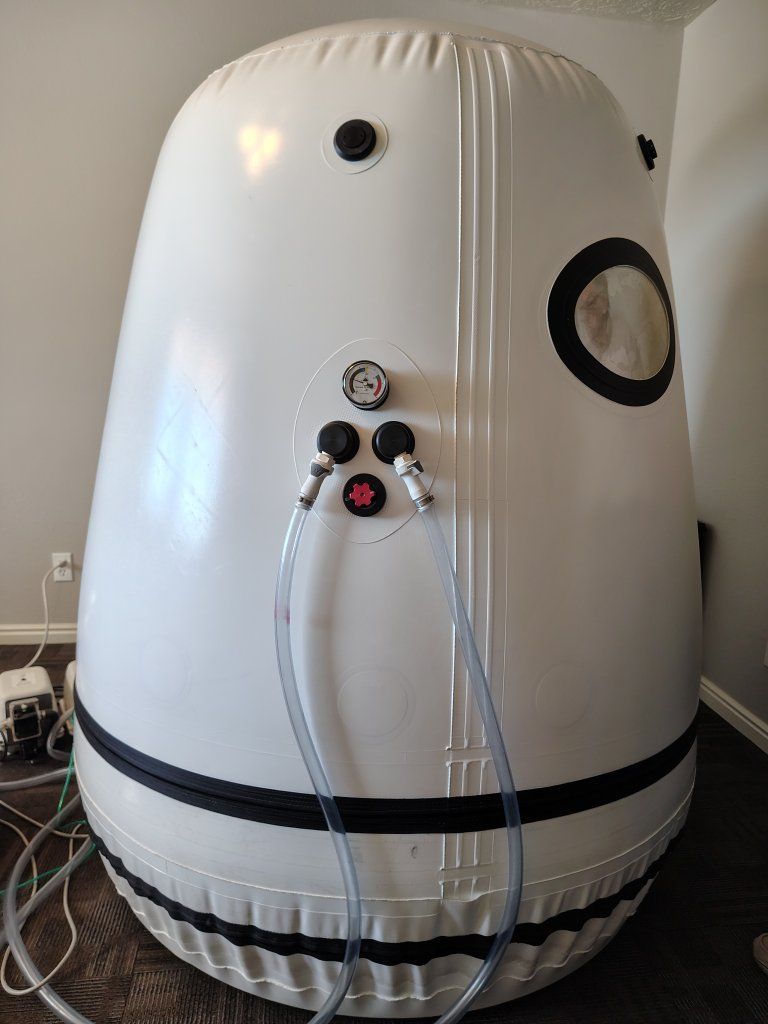Summit to Sea Grand Dive Pro Vertical Hyperbaric Chamber - Excellent condition!