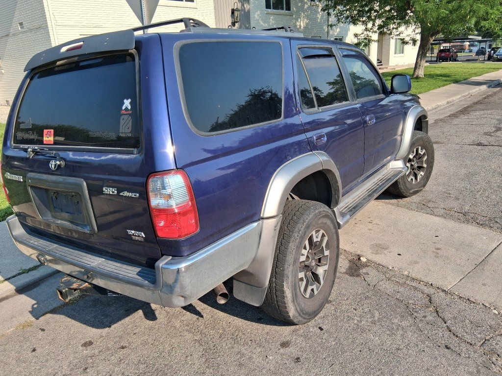 Main image 3