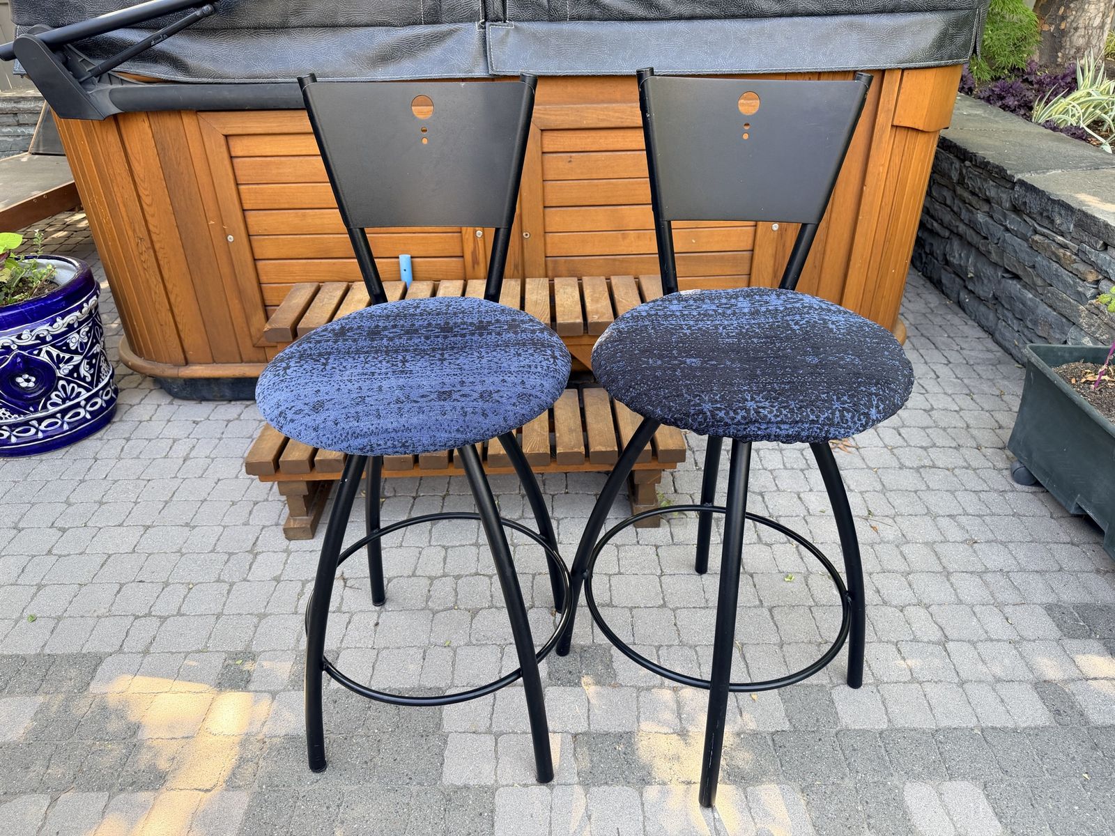 Bar stools -Four bar stools that swivel and have a back