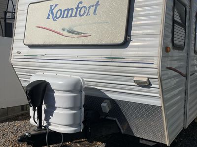 Komfort Travel Trailer - Bumper Pull RV 2002
